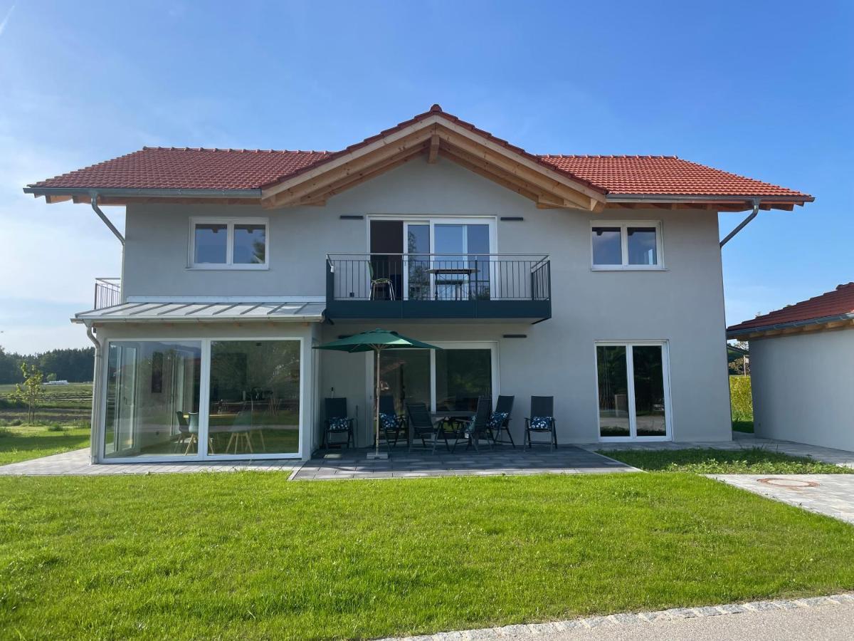 Neubau Gruener Wolpertinger Designwhg 106Qm Barrierefrei Apartman Breitbrunn am Chiemsee Kültér fotó